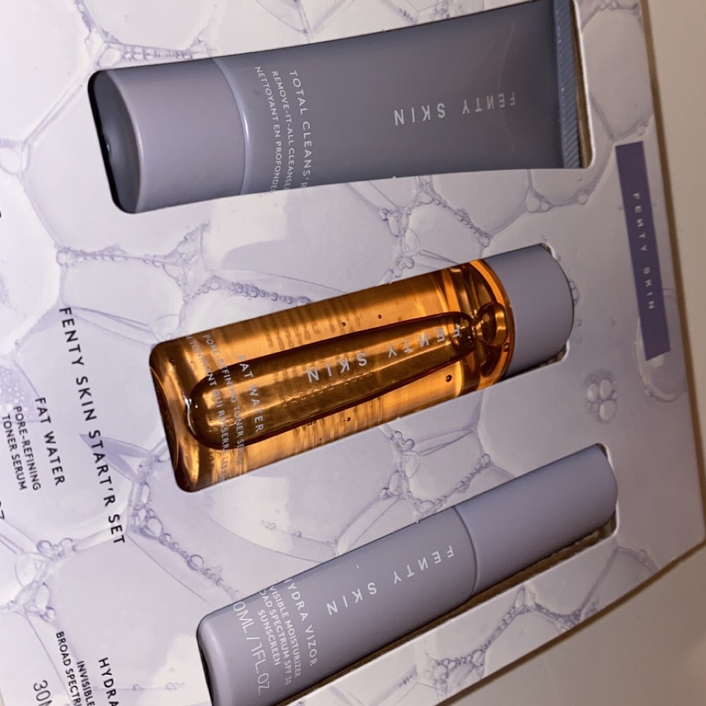 ❌SOLD❌Fenty beauty by Rihana